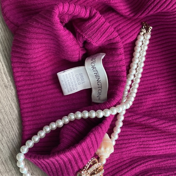 Magenta Turtle Neck Sweater (Long) - Picture 4 of 5